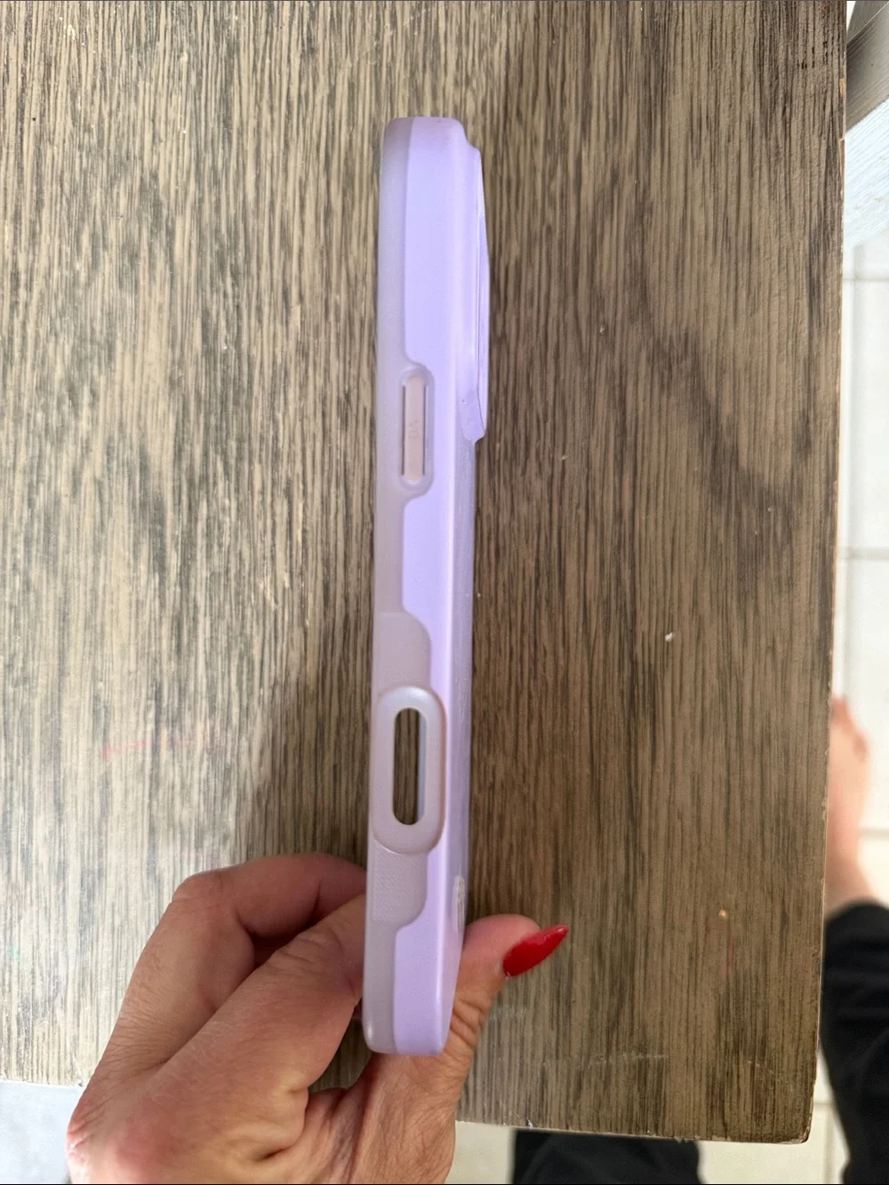 Velvet Caviar Lilac Silicone Phone Case with Crown Accent (iPhone 17 Pro Max)